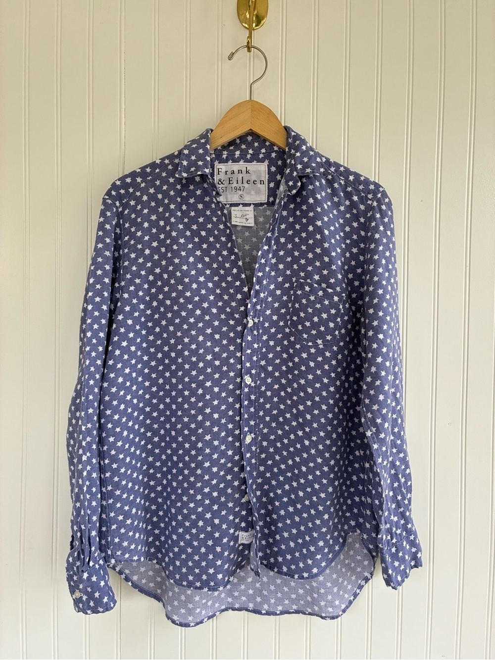 Frank & Eileen Women’s 100% Linen Eileen Blue Star-Print Button-Up Shirt